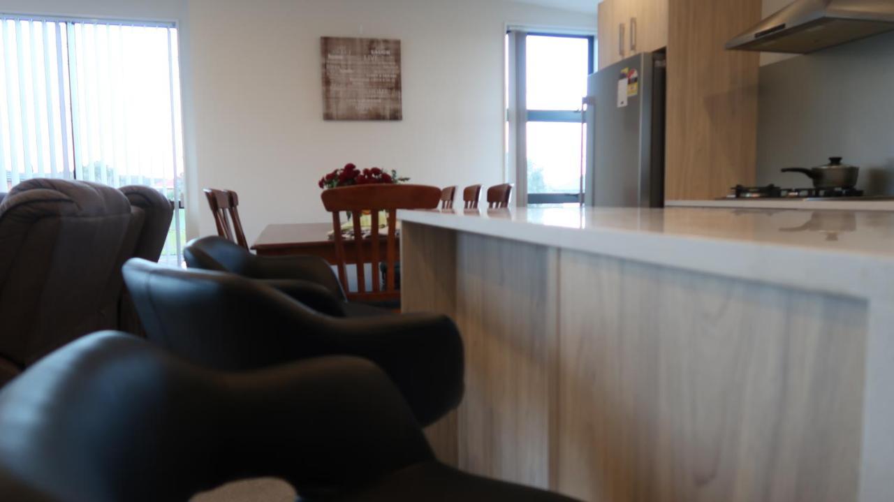 Aveen'S Apartment 10Mins From Airport Auckland Exterior photo